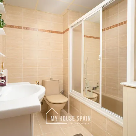 Myhousespain - Amplio Con Vistas En Pleno Centro ヒホン